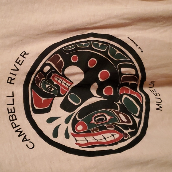 Campbell River Native art T shirt Mark Henderson - Picture 2 of 6